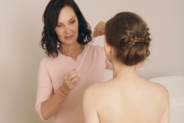 What is a short scar breast reduction & how does it work?
