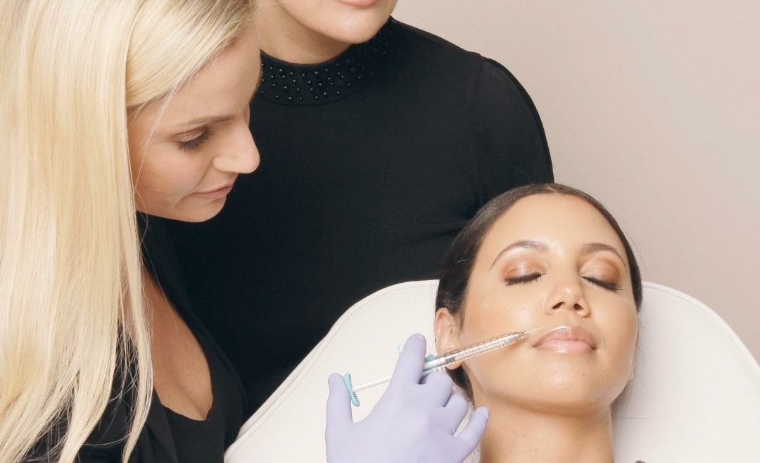 Lip fillers explained by an Aesthetic Doctor