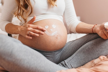 Skincare During Pregnancy: Skincare Ingredients Safe to Use & Avoid