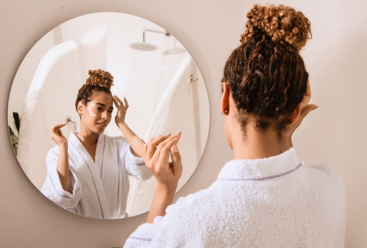 Your Holiday Travel Skin Survival Guide